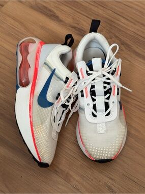 Nike Air Max 2021 sneakers